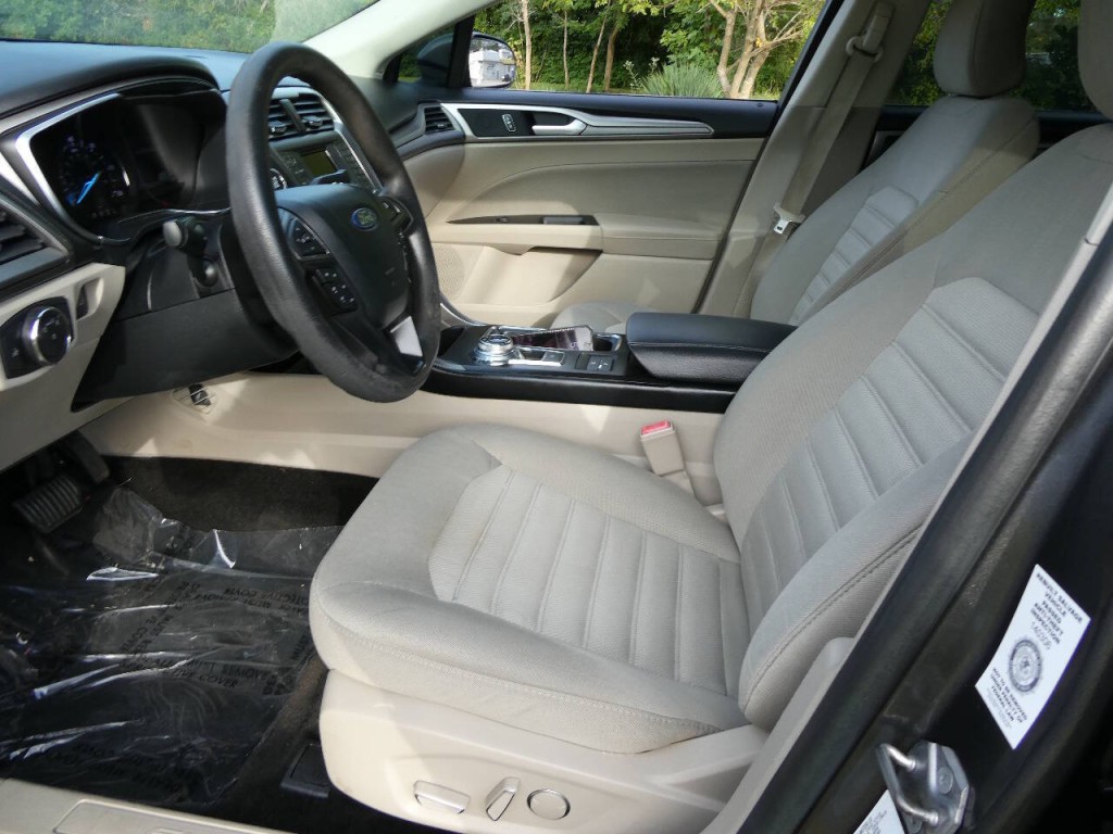 2018 Ford Fusion Image 8