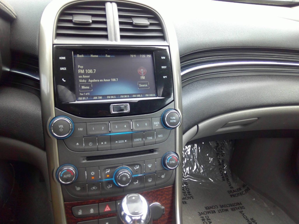 2013 Chevrolet Malibu Image 14