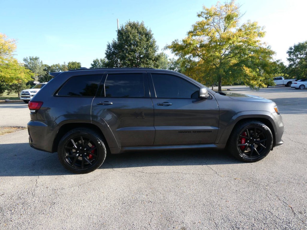 2021 Jeep Grand Cherokee Image 4