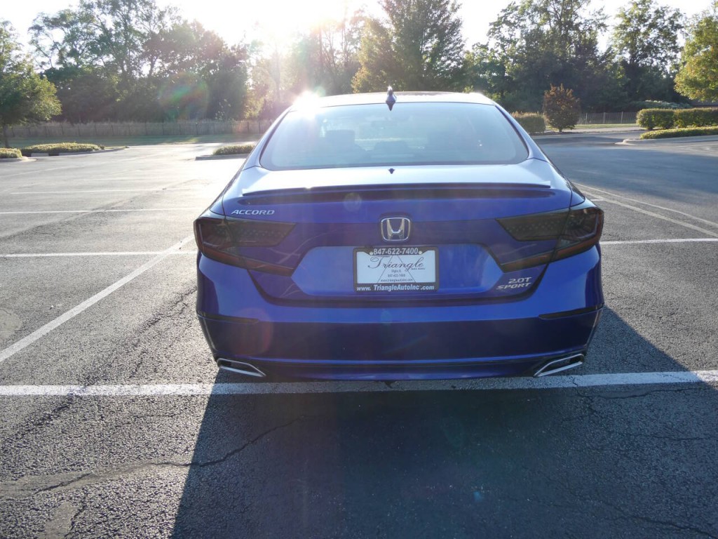 2019 Honda Accord Image 6