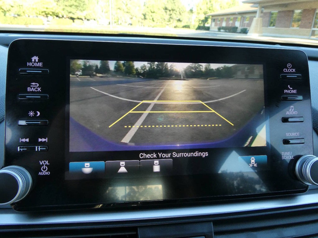 2019 Honda Accord Image 17