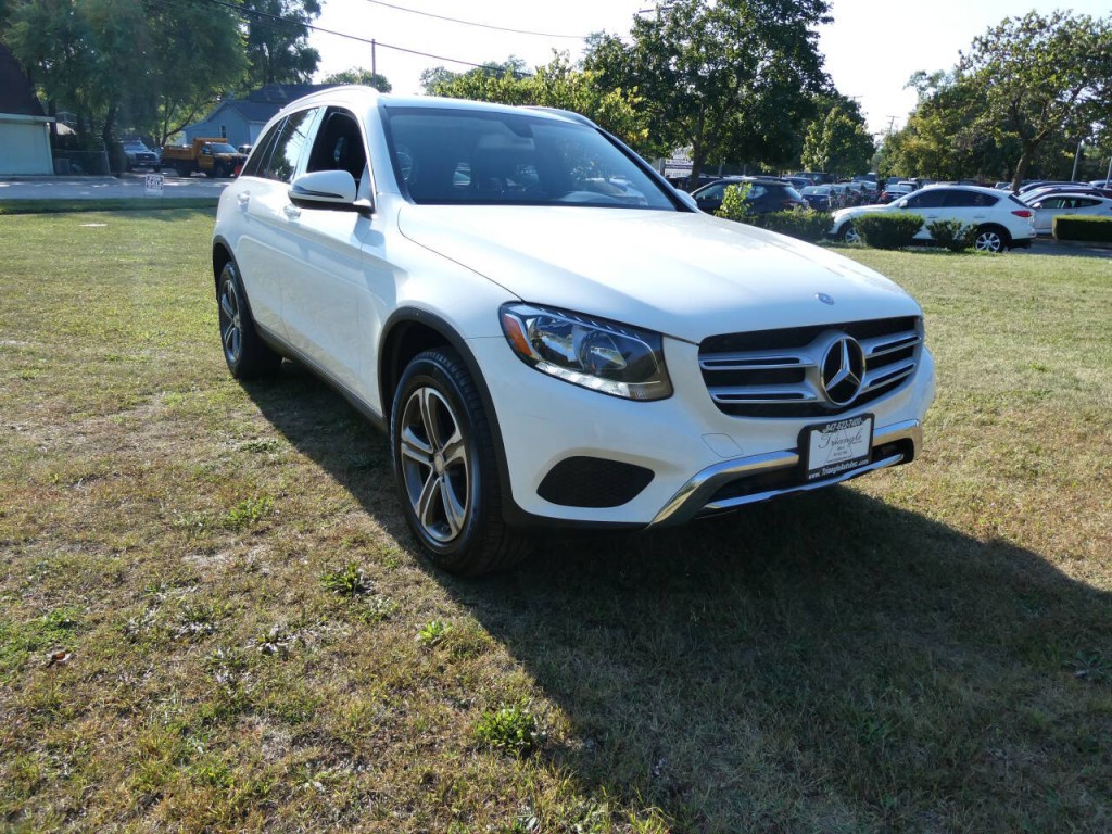 2017 Mercedes-Benz GLC-Class Image 3
