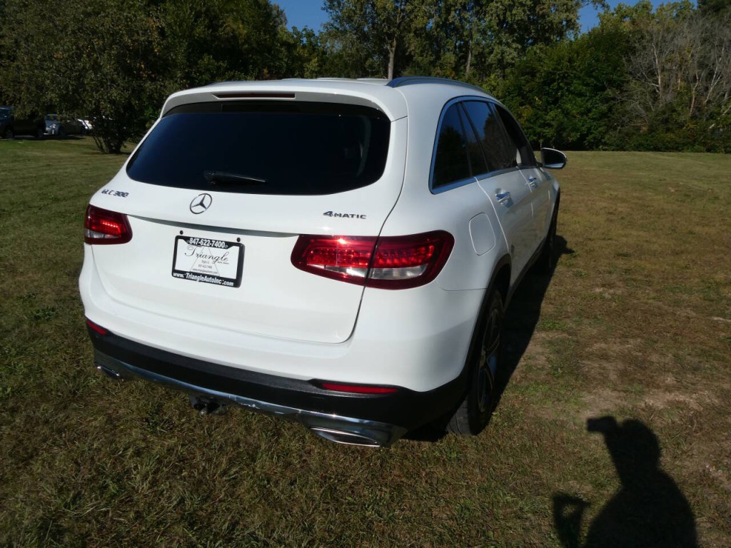 2017 Mercedes-Benz GLC-Class Image 4