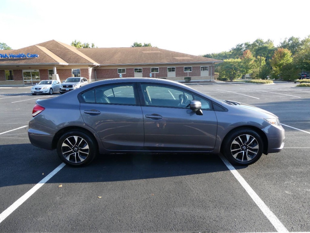 2015 Honda Civic Image 4