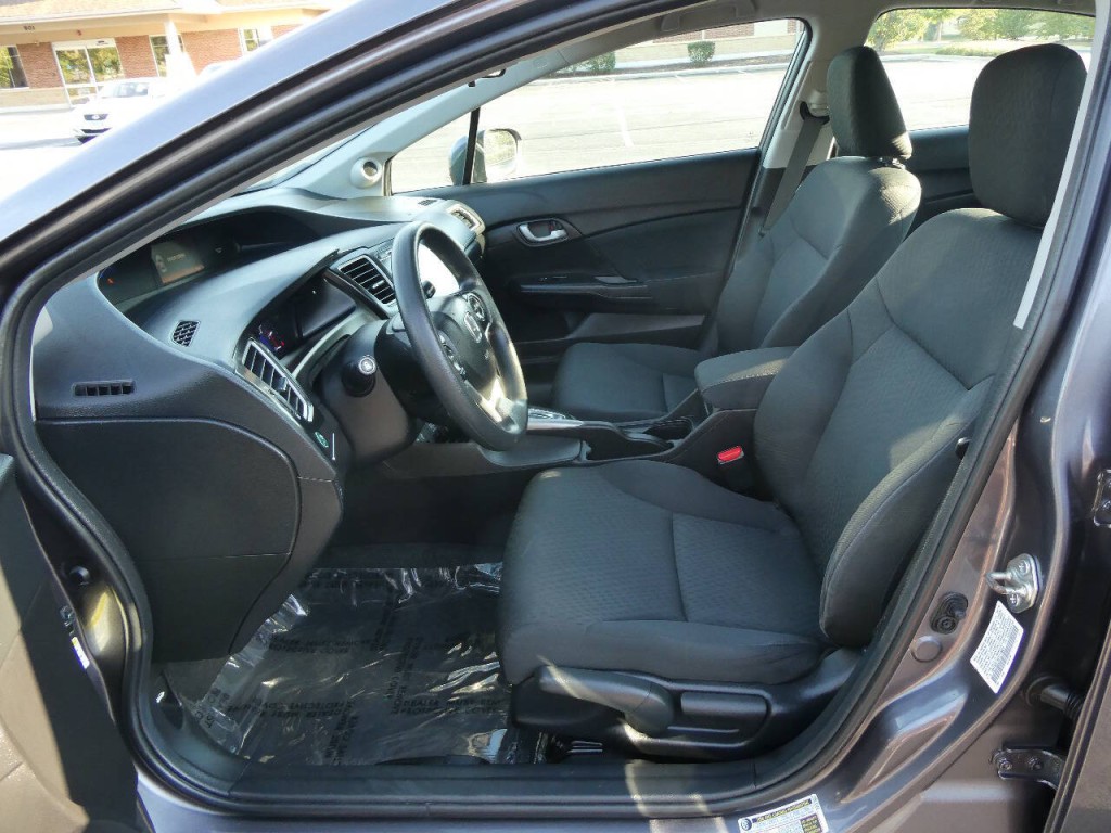 2015 Honda Civic Image 9