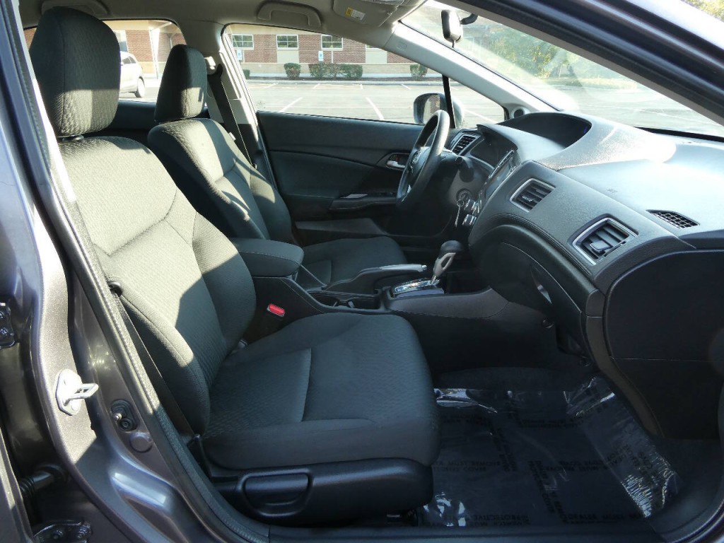 2015 Honda Civic Image 23