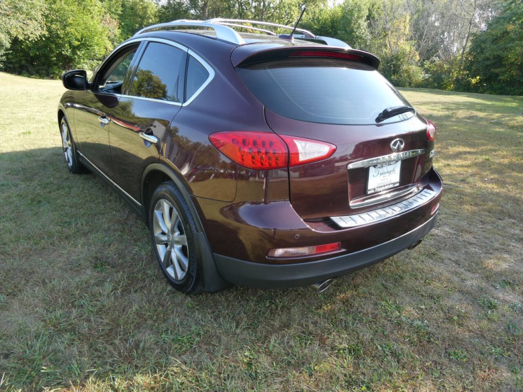 2012 INFINITI EX35 Image 6