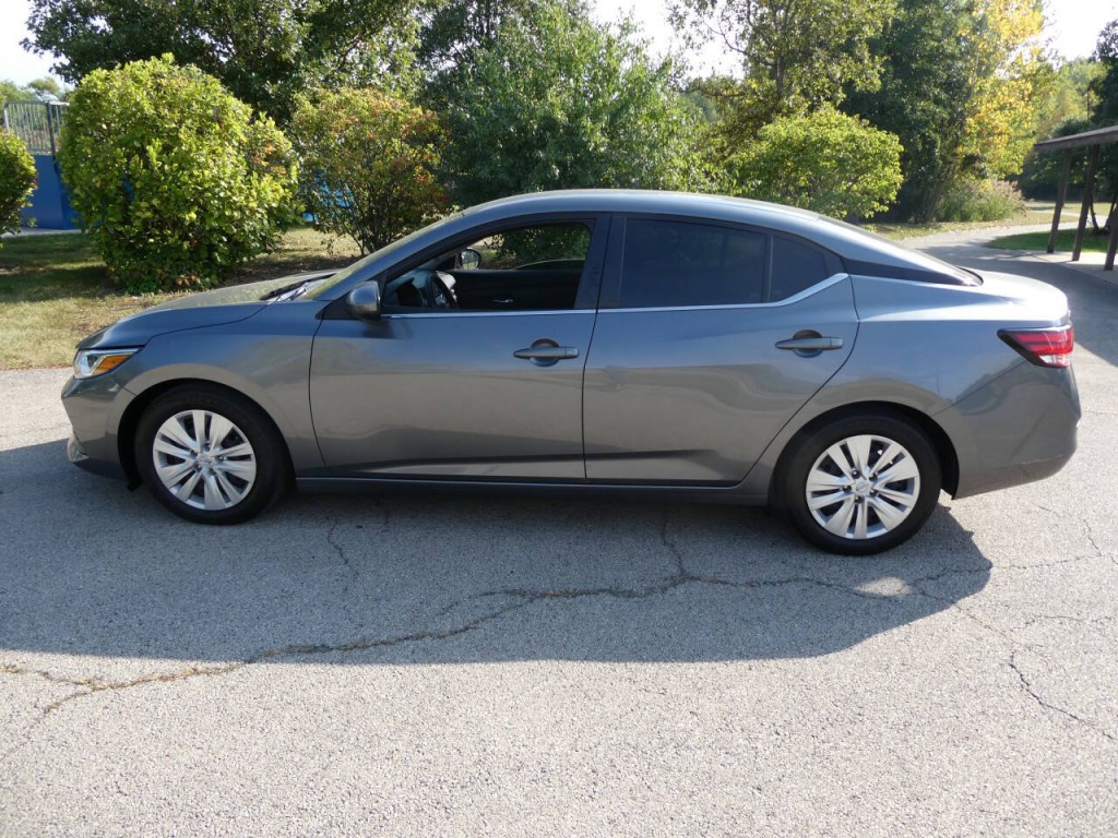 2022 Nissan Sentra Image 7
