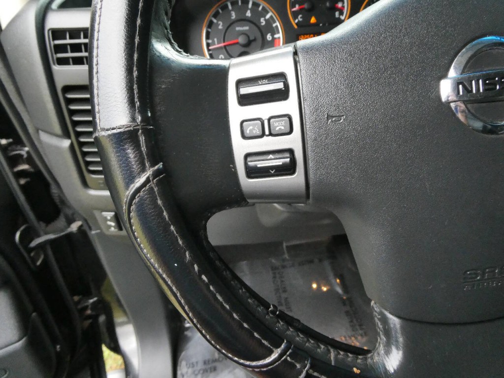 2008 Nissan Titan Image 10