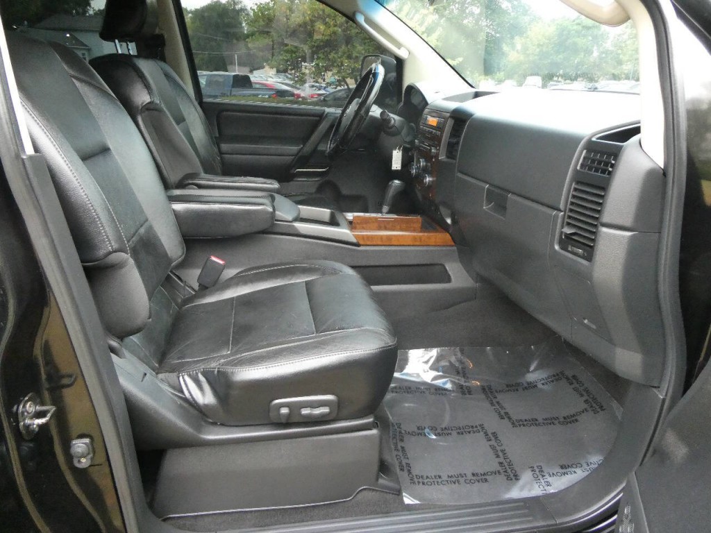 2008 Nissan Titan Image 17