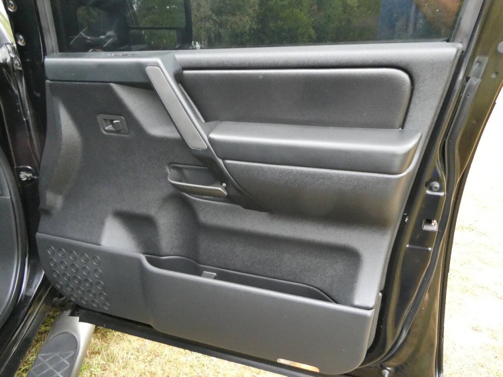 2008 Nissan Titan Image 19