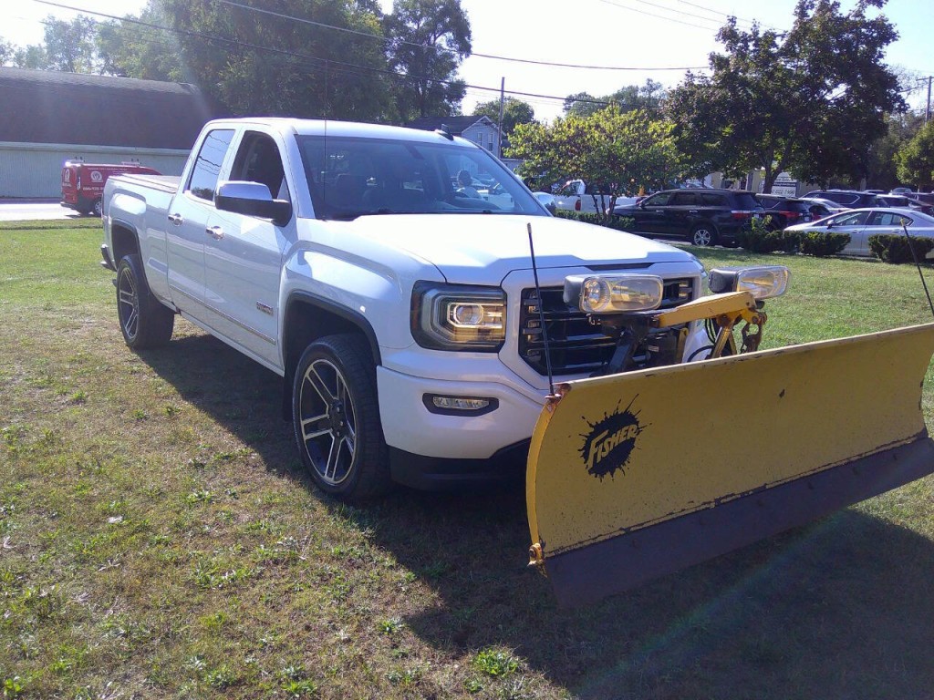 2016 GMC Sierra 1500 Image 2