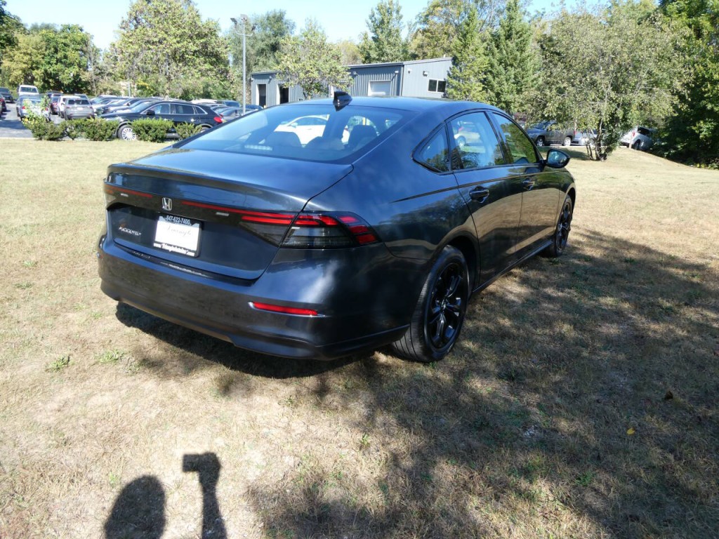 2025 Honda Accord Image 5