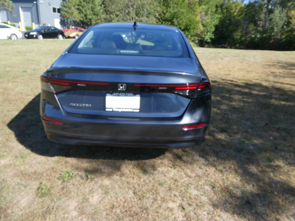 2025 Honda Accord Image 6