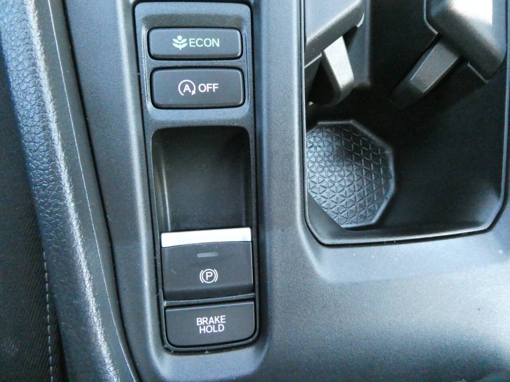 2025 Honda Accord Image 19