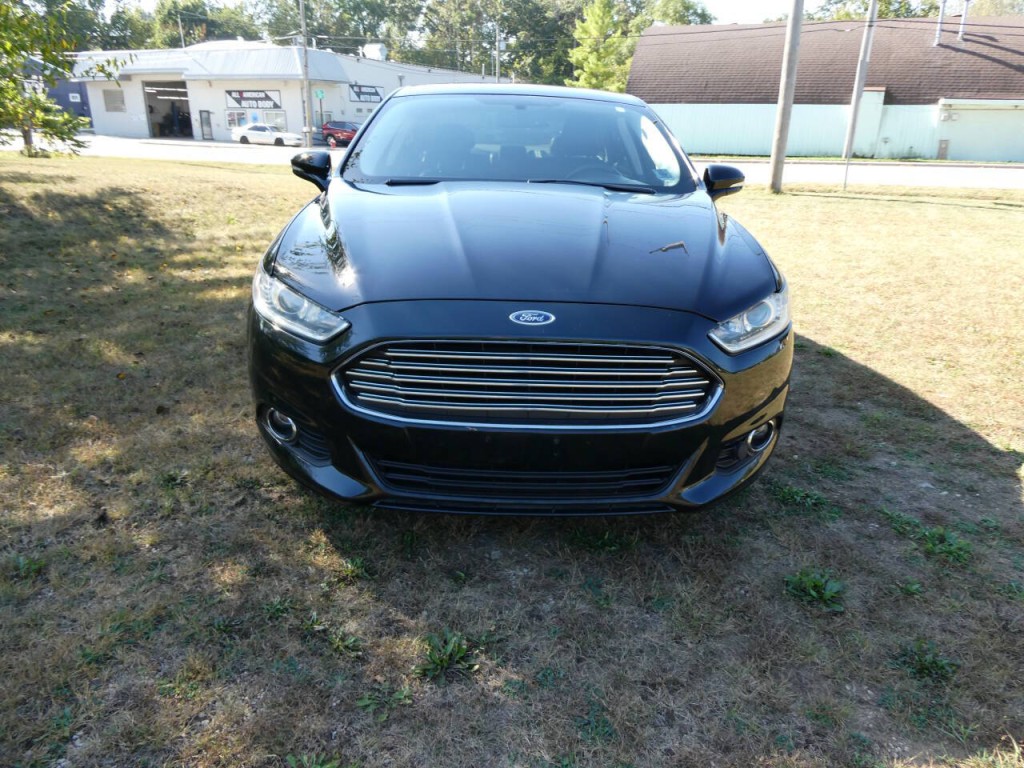 2014 Ford Fusion Image 2