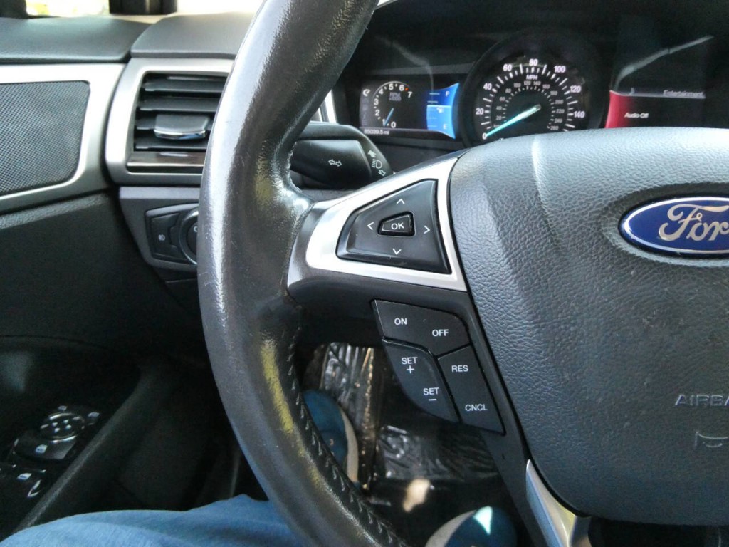 2014 Ford Fusion Image 12