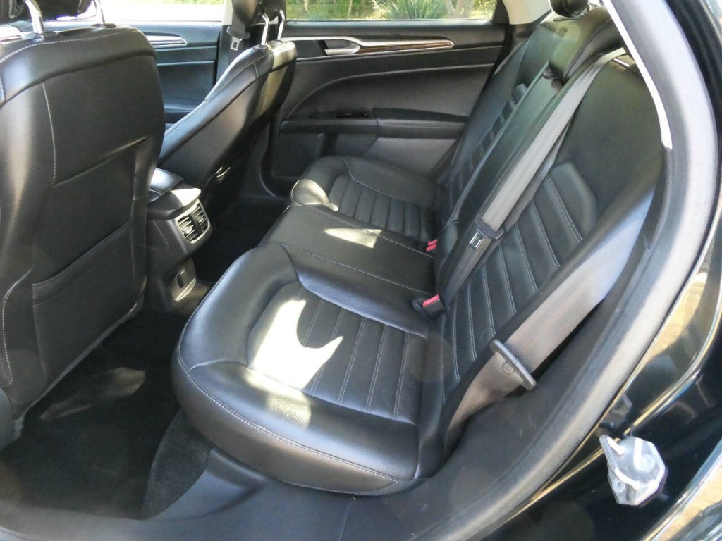 2014 Ford Fusion Image 20