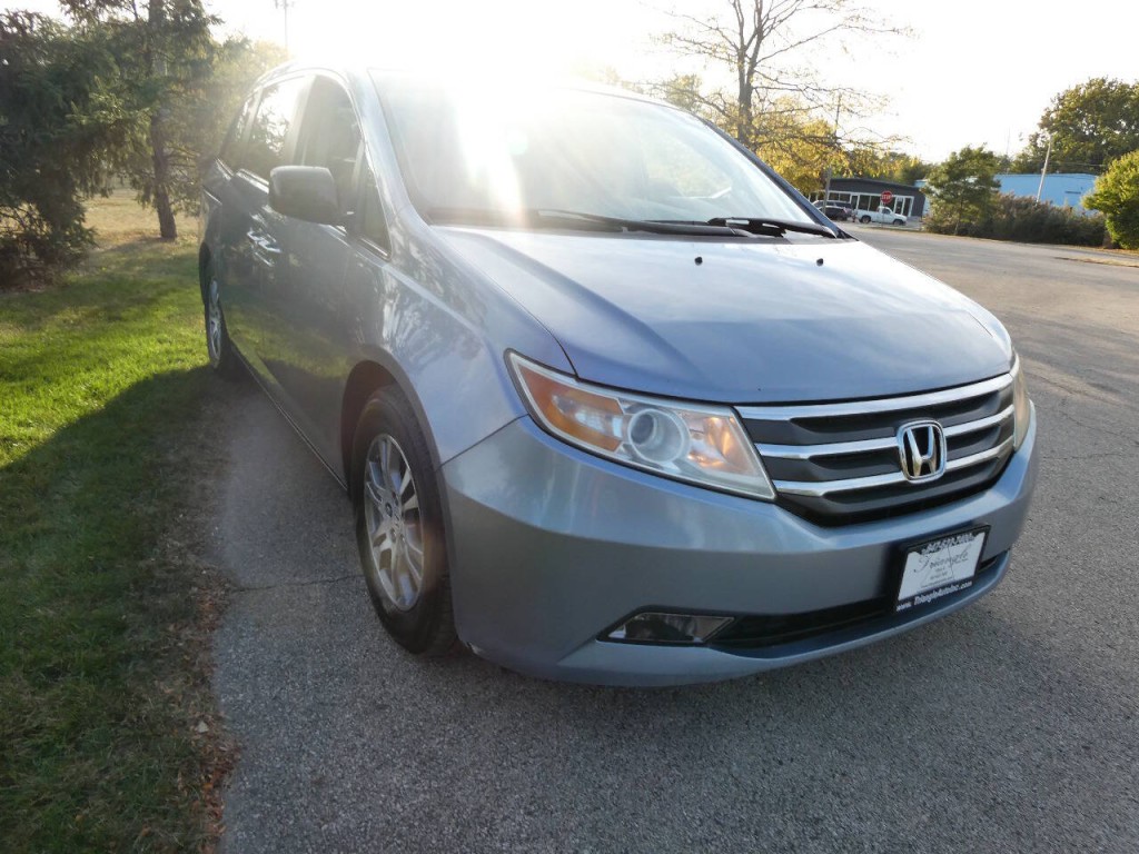 2012 Honda Odyssey Image 3