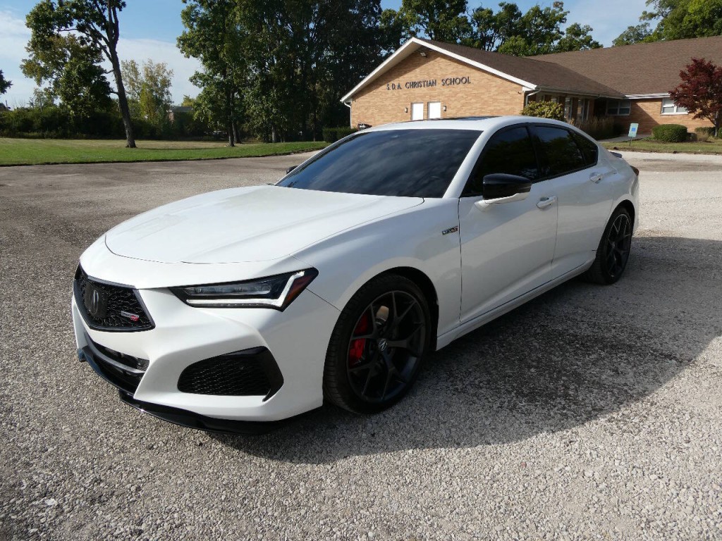 2022 Acura TL Image 1