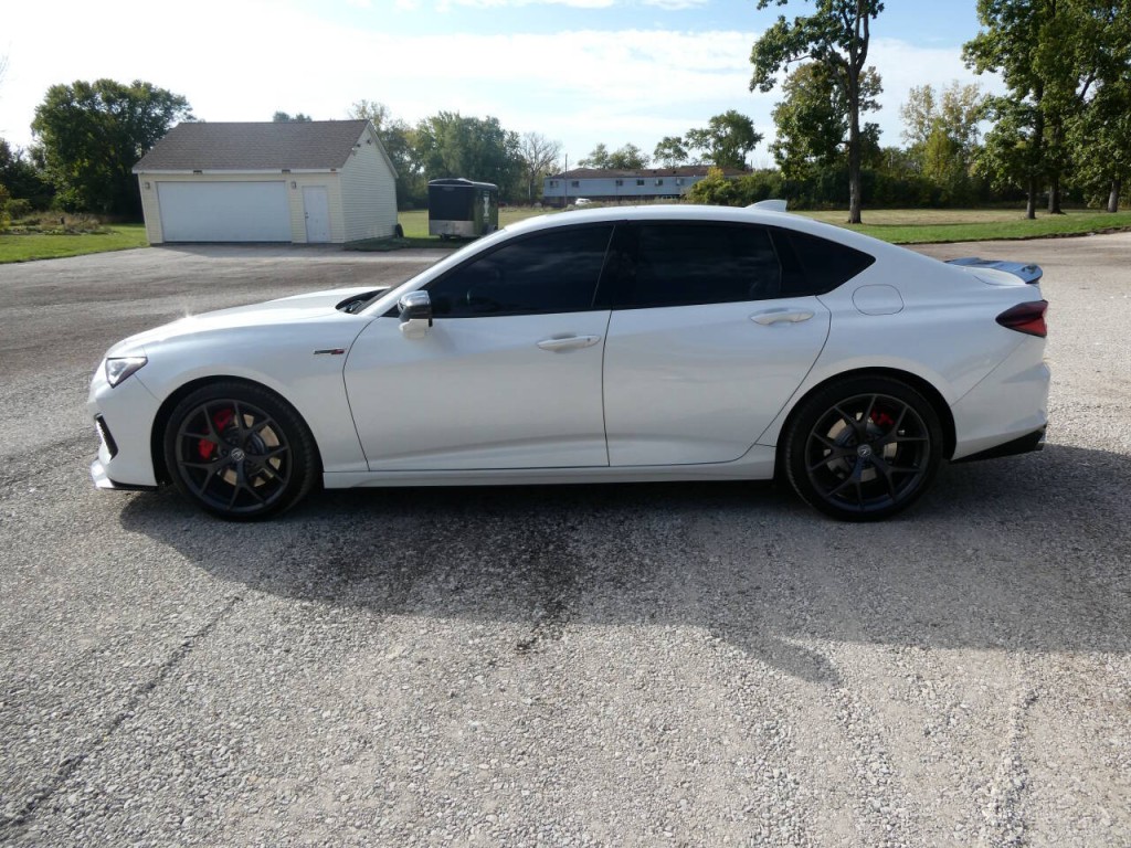 2022 Acura TL Image 8