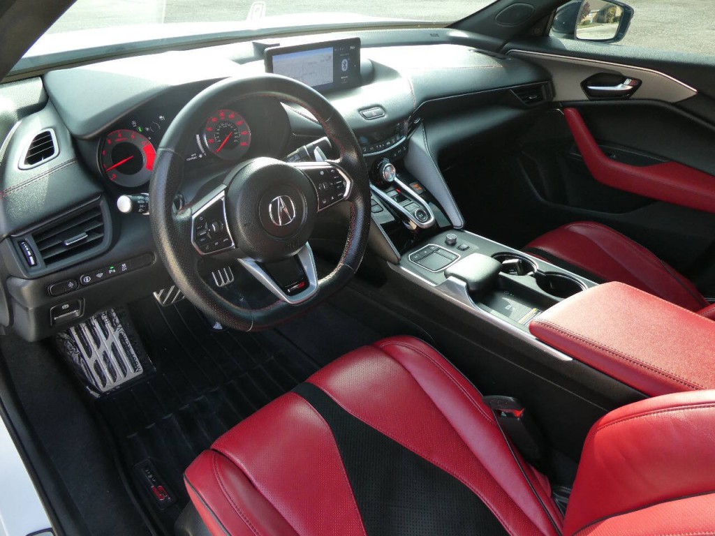 2022 Acura TL Image 10