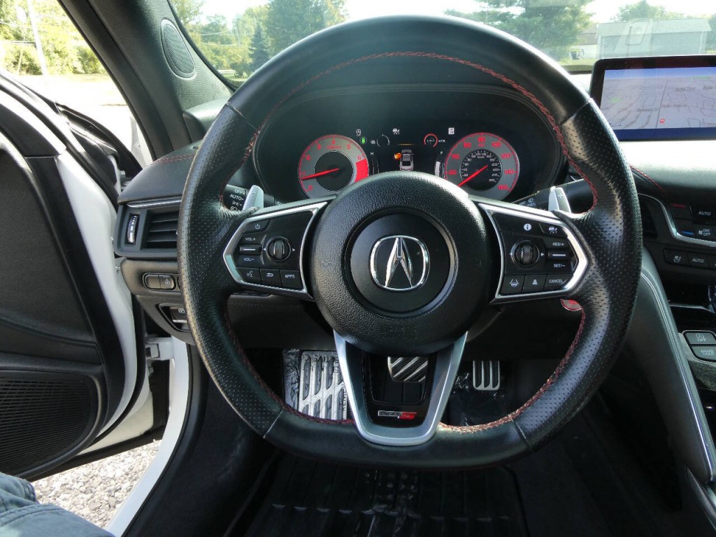 2022 Acura TL Image 11