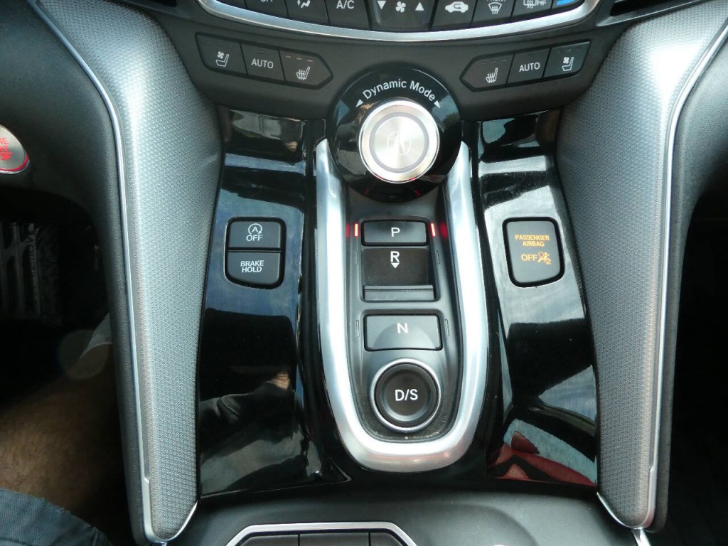 2022 Acura TL Image 19