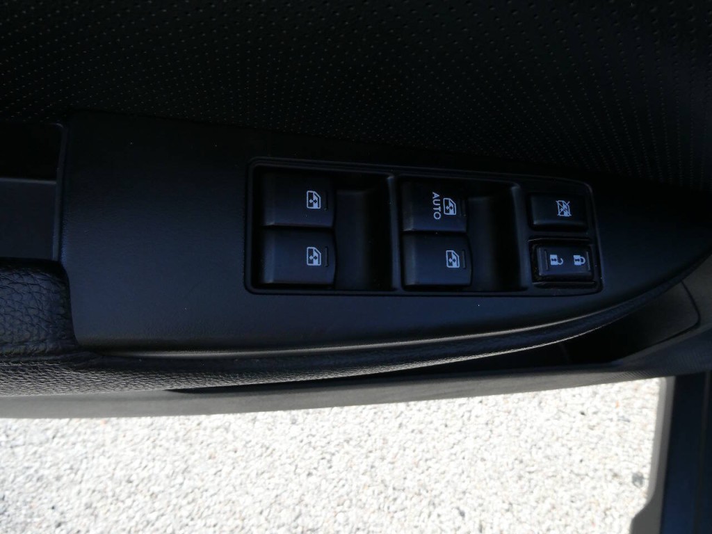 2014 Subaru Outback Image 17