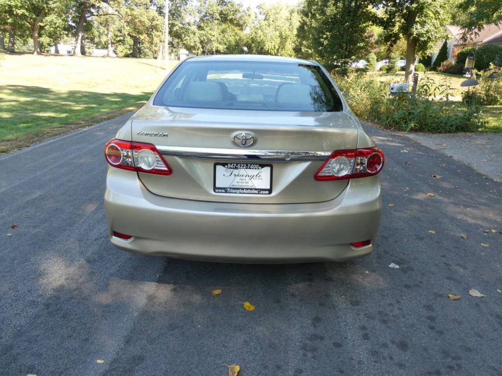 2012 Toyota Corolla Image 6