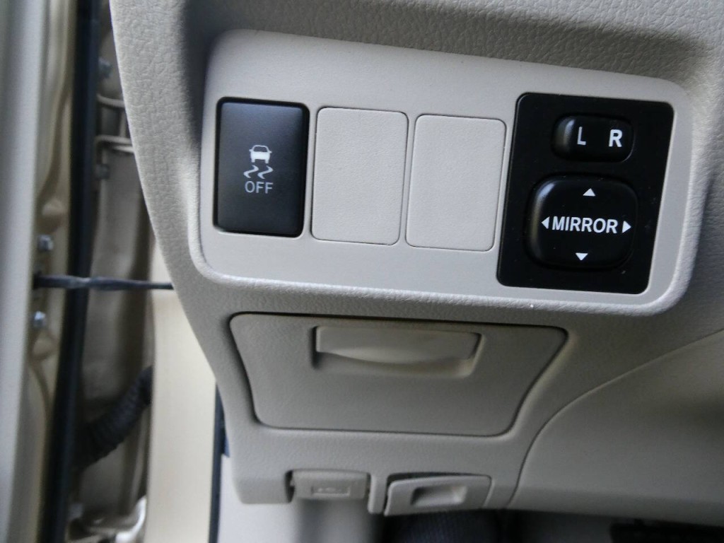 2012 Toyota Corolla Image 15