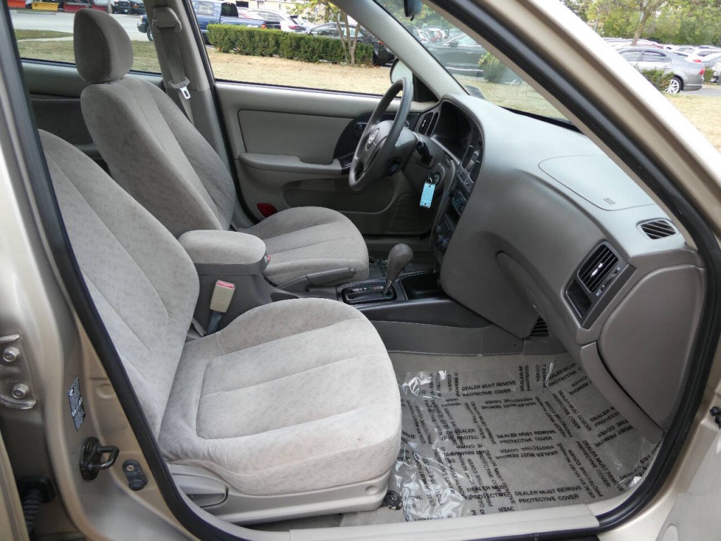 2006 Hyundai Elantra Image 16