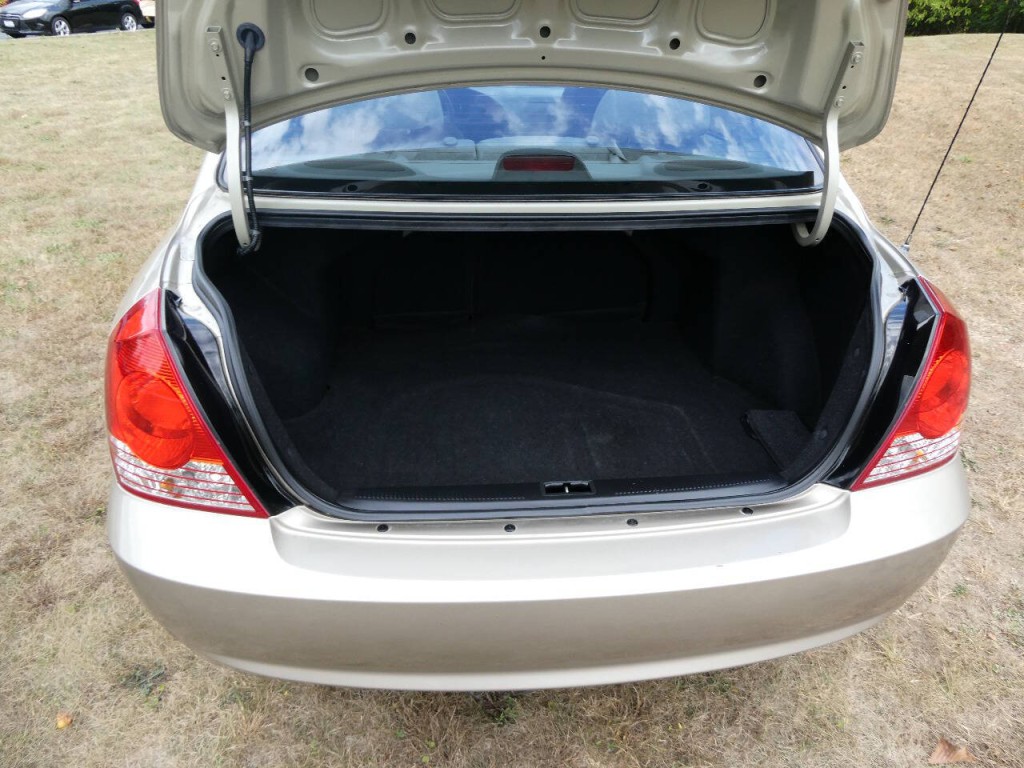 2006 Hyundai Elantra Image 21