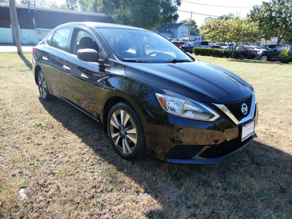 2019 Nissan Sentra Image 3