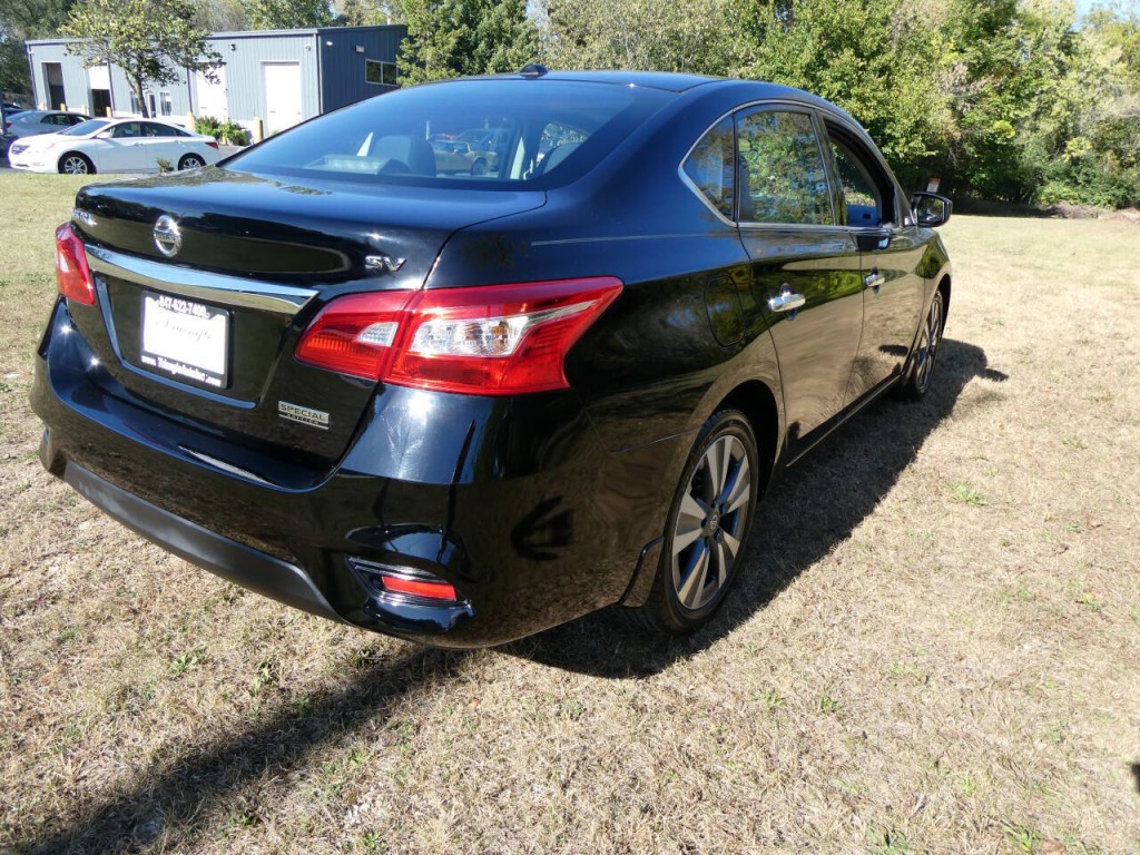 2019 Nissan Sentra Image 4