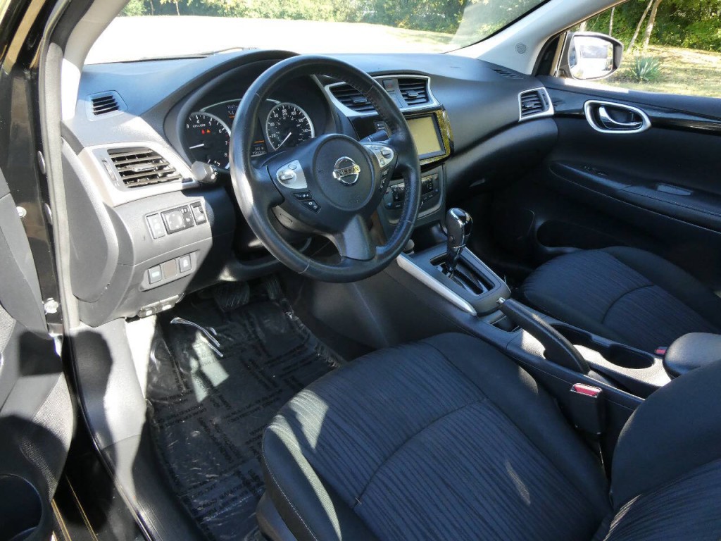 2019 Nissan Sentra Image 8