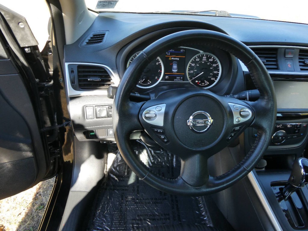 2019 Nissan Sentra Image 10