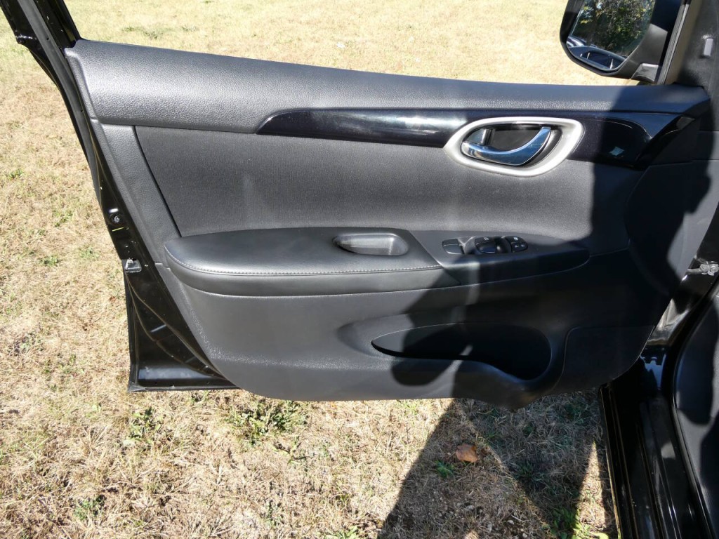 2019 Nissan Sentra Image 17