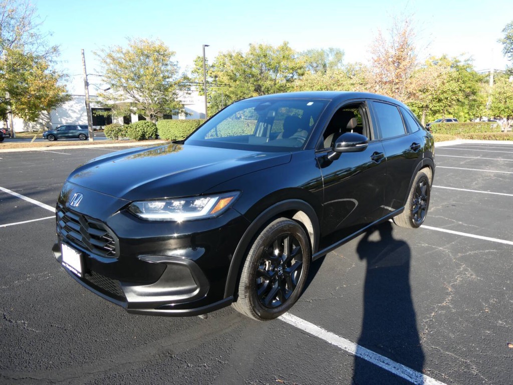 2024 Honda HR-V Image 1