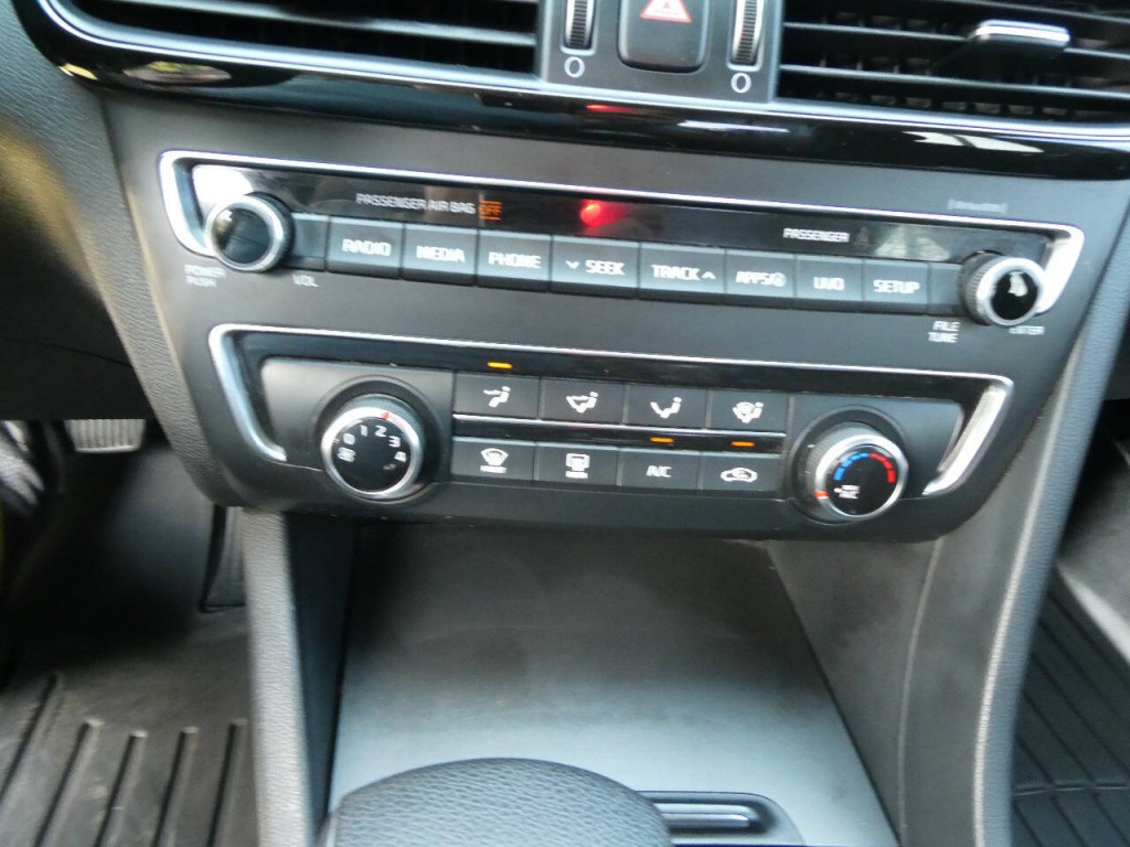 2018 Kia Optima Image 13