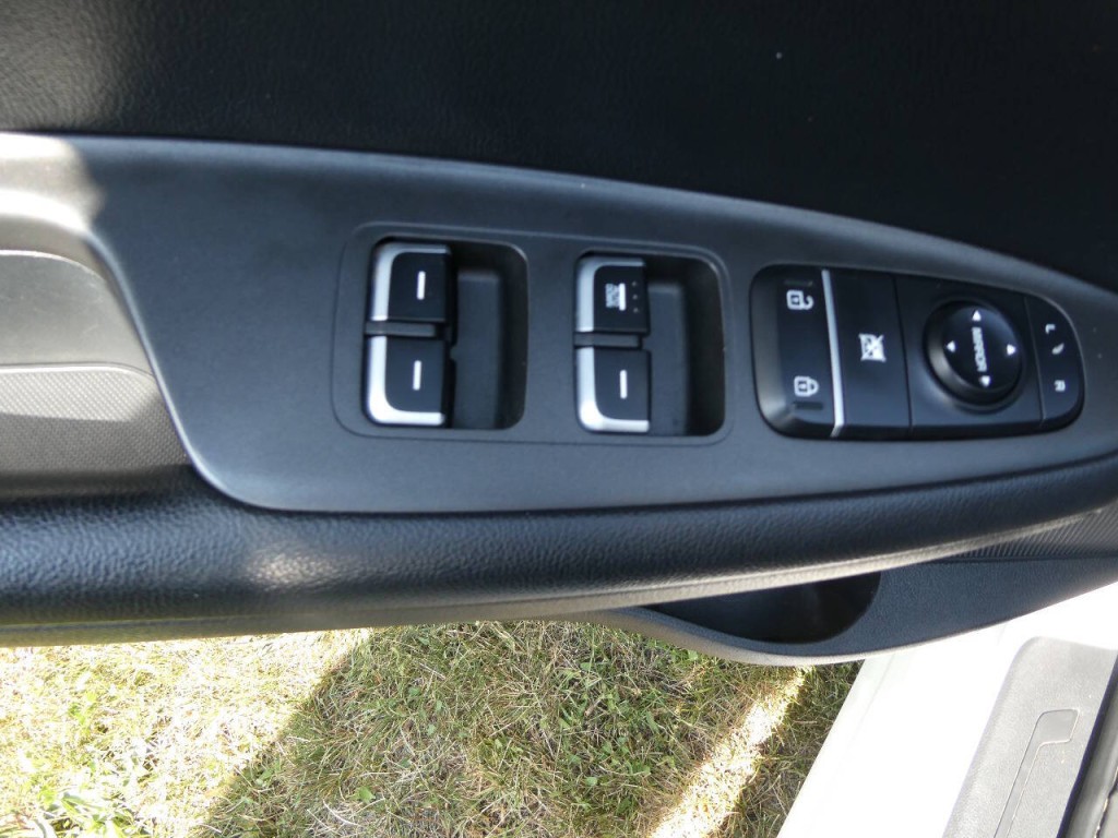 2018 Kia Optima Image 16