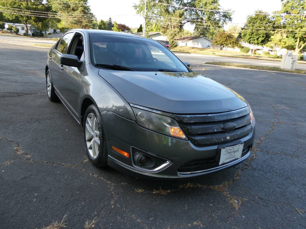 2012 Ford Fusion Image 3
