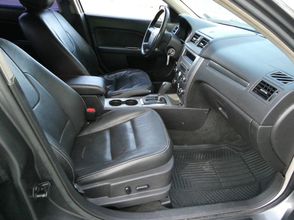 2012 Ford Fusion Image 19