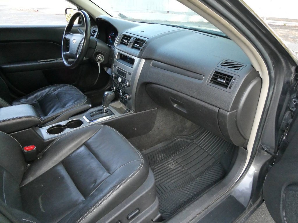 2012 Ford Fusion Image 20