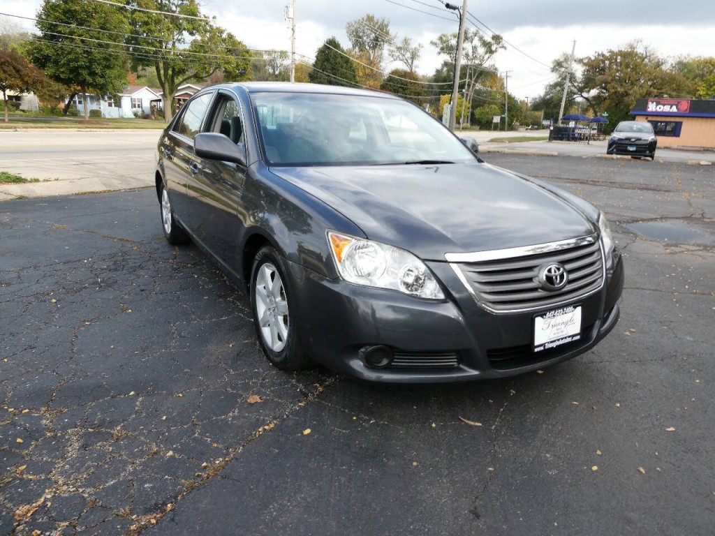 2010 Toyota Avalon Image 3