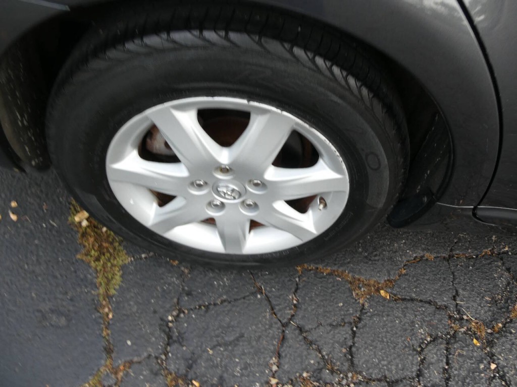 2010 Toyota Avalon Image 20