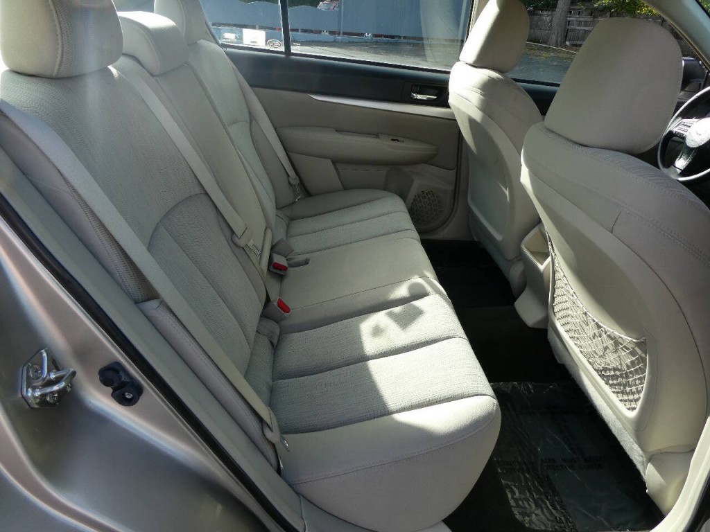 2014 Subaru Legacy Image 20