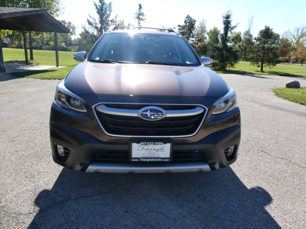 2022 Subaru Outback Image 2