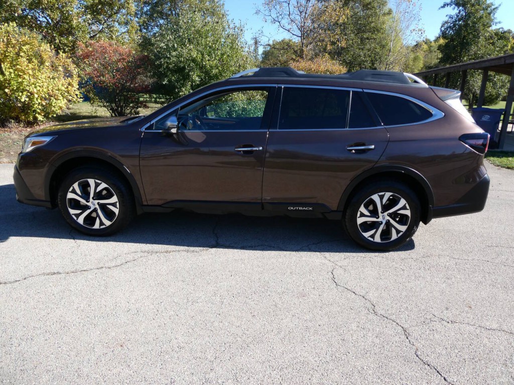 2022 Subaru Outback Image 7