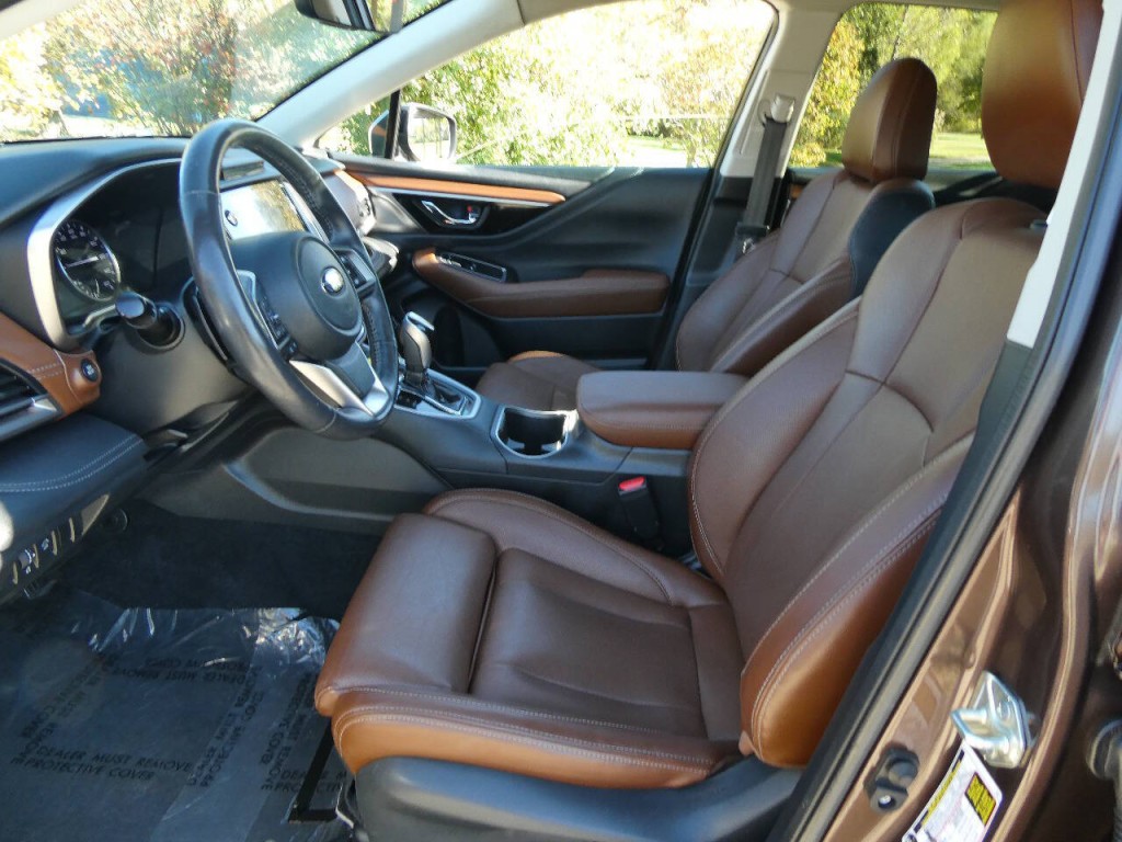 2022 Subaru Outback Image 8